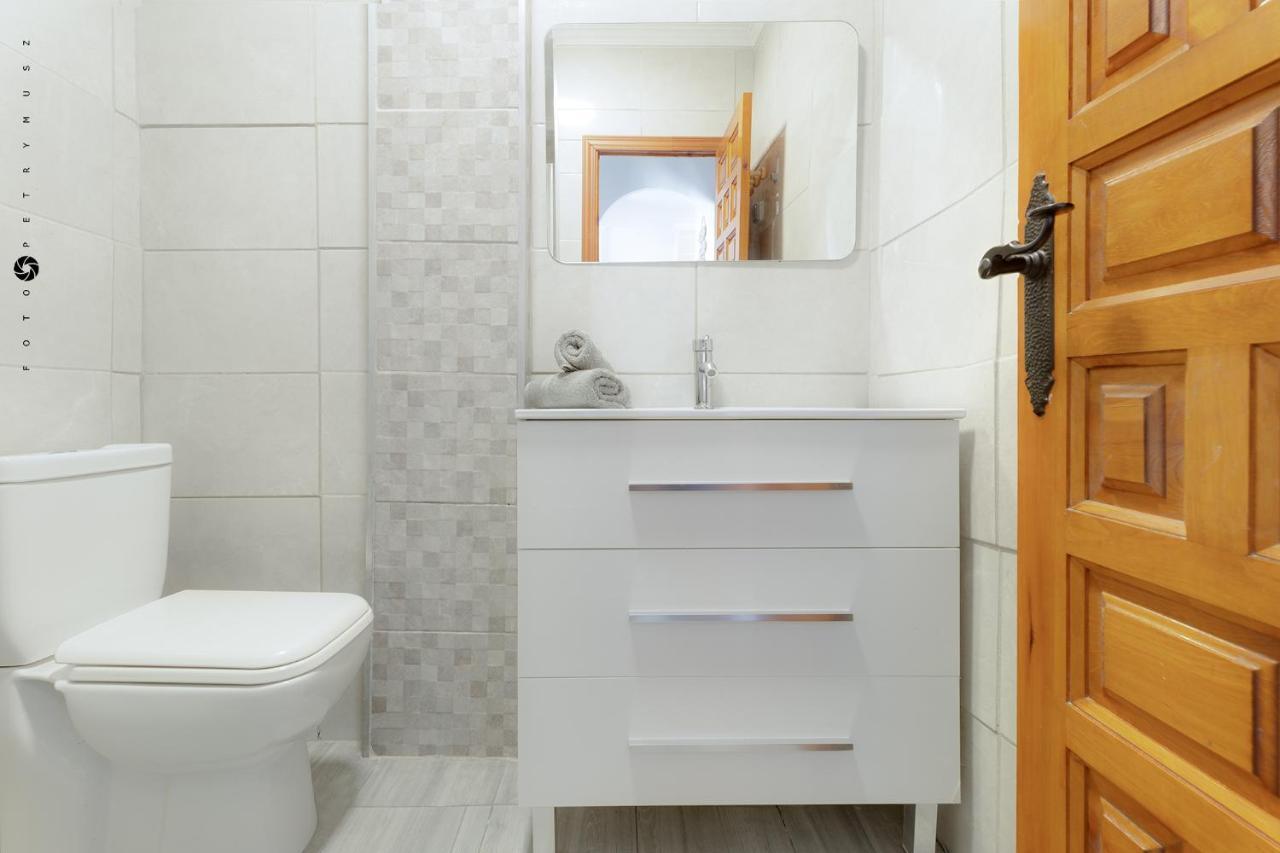 Apartment With Pool, Sea Views & Balcony Less Than 10Min Walk To La Mata Beach! Torrevieja Dış mekan fotoğraf